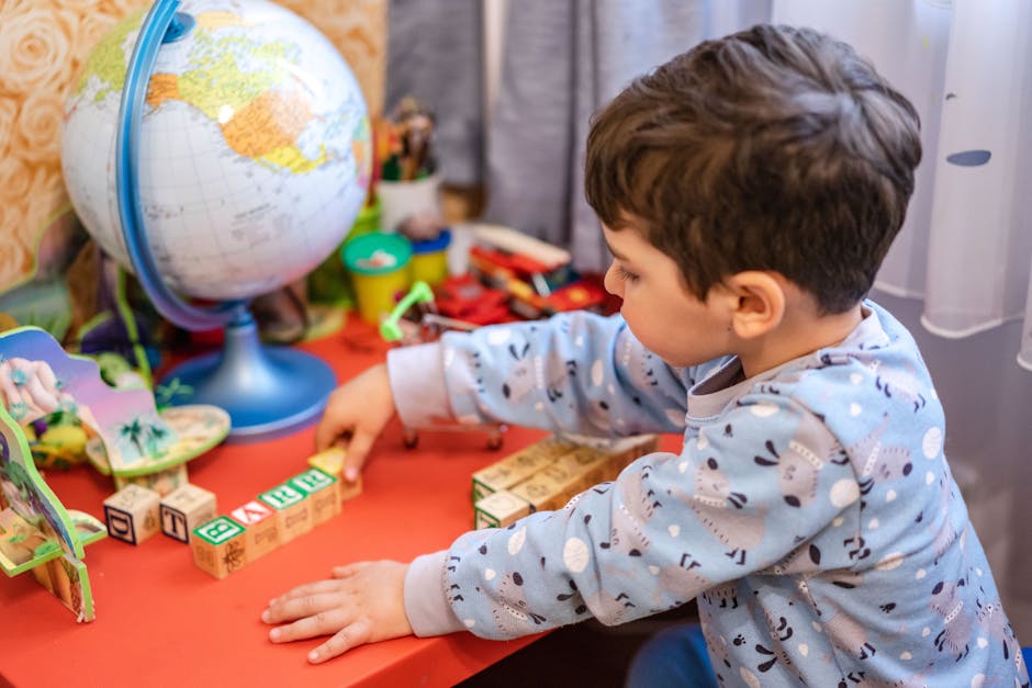 brain development child learning, synaptic pruning neuroscience