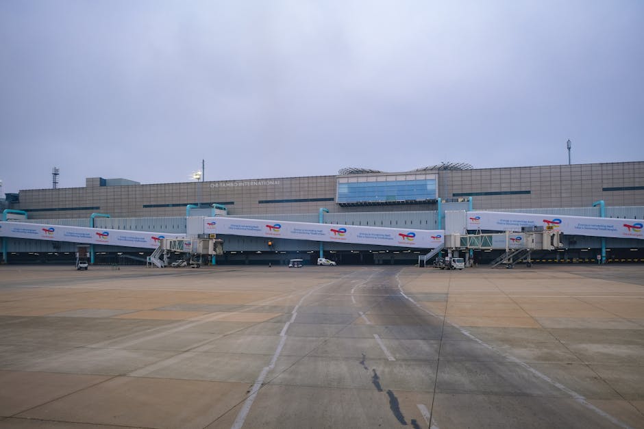 Incheon Airport Terminal 2 interior, departure hall overview